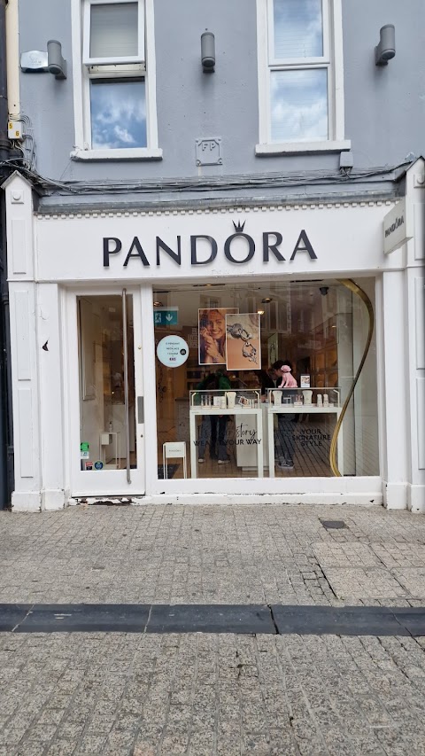 Pandora Waterford