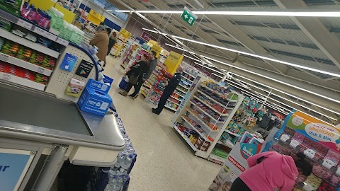 Tesco Superstore