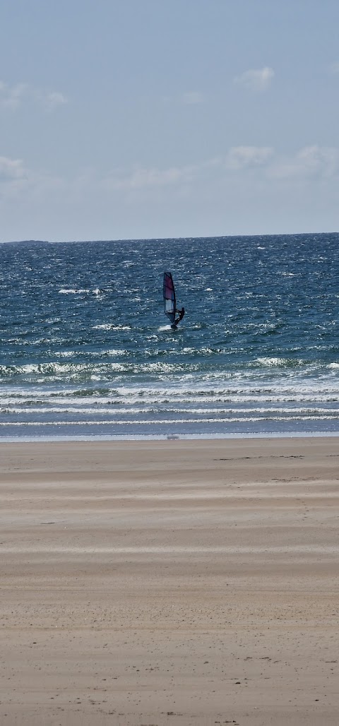 Kingdomwaves Surf School Banna Beach