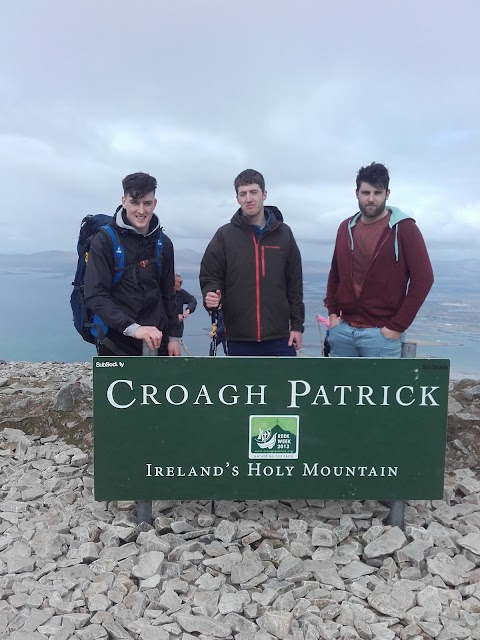 Cashel Cairns