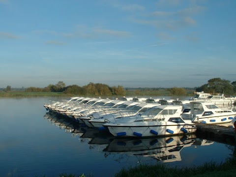 Shannon cruises - Carrickcraft Banagher