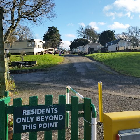 Derravaragh Caravan Park/ Lough Derravaragh