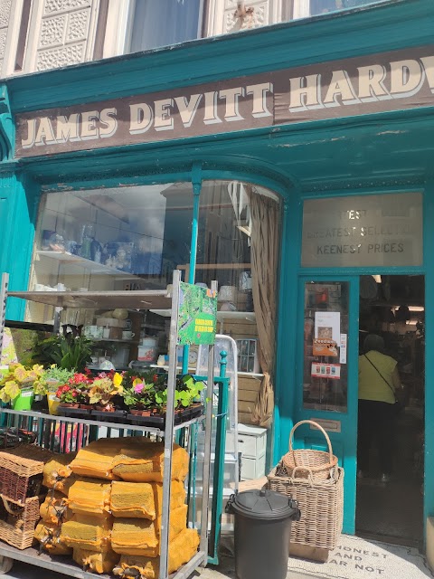 Devitt Hardware & Garden Centre