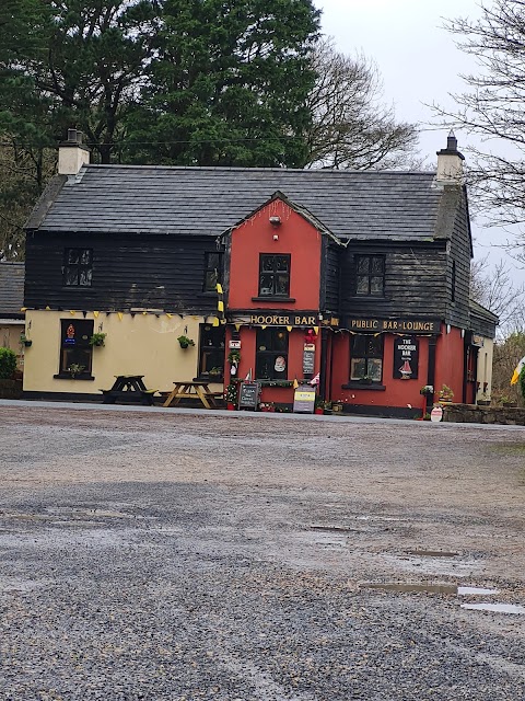 The Hooker Bar (Tigh Mhichael Jack)