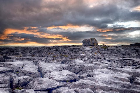 Lally Tours - Day Tours, City Tours and Extended Tours along the West Coast of Ireland