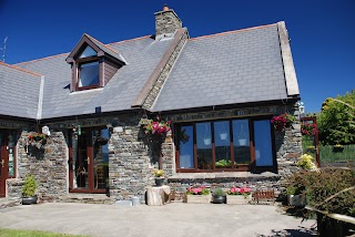 Carbery Cottage Guest Lodge (dog friendly) B&B West Cork