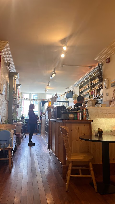 The Potter's Hand Cafe