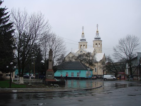 Петропавлівська церква