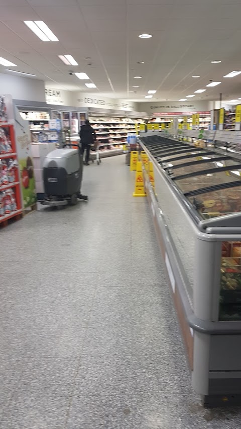 Whiteside's SuperValu Ballisodare