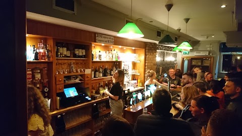 GG's Gin Bar