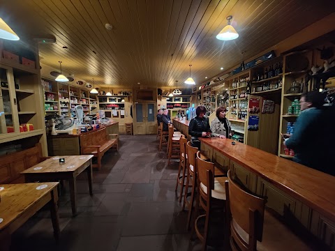 Leonard's Pub and Grocery