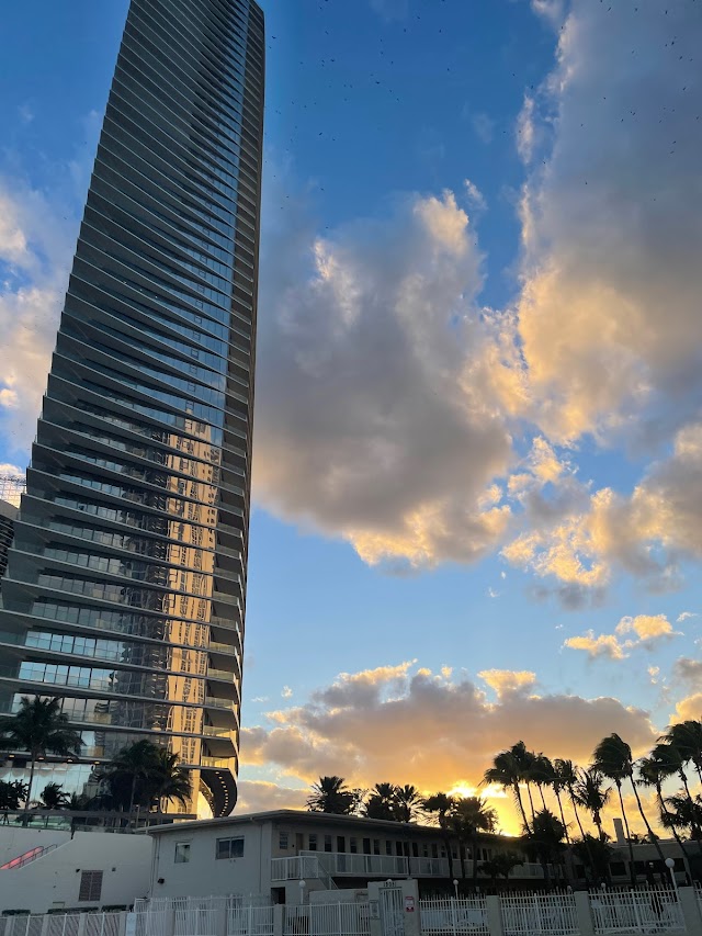 Sunny Isles Beach