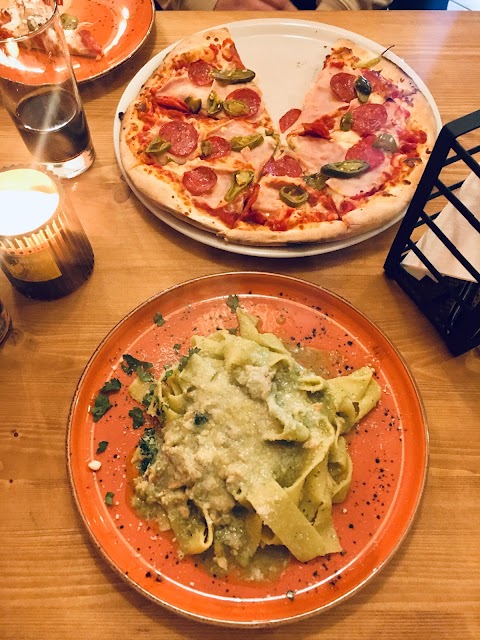 La Vida lokal Pizzeria