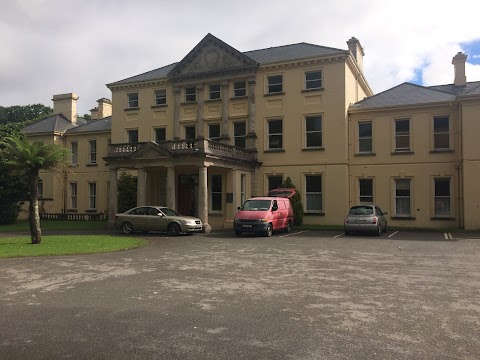 Coláiste Íde Boarding School