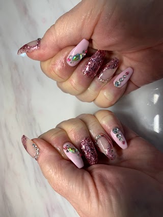 Idol Nails And Beauty