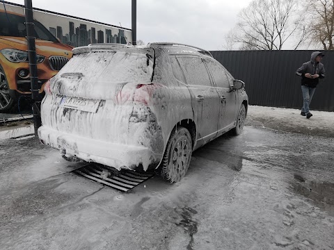 Автомийка самообслуговування Lux Wash