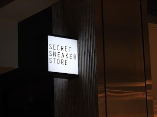 Secret Sneaker Store