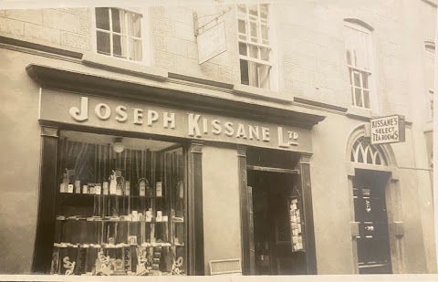 Kissanes Pharmacy Graiguenamanagh Lower