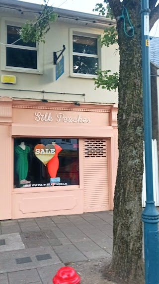 Silk Peaches