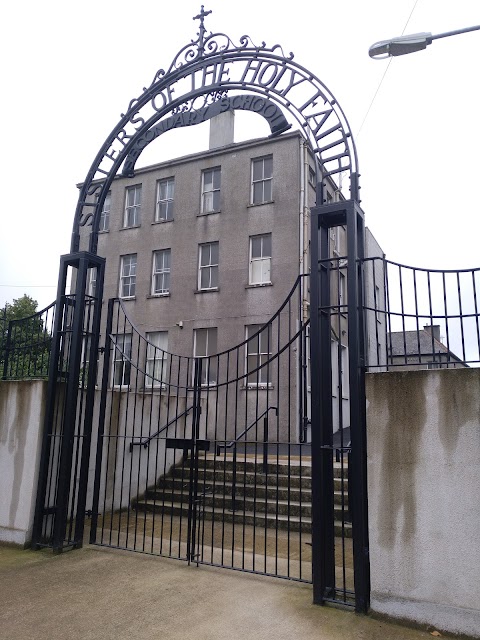 Our Lady Of Lourdes Secondary School