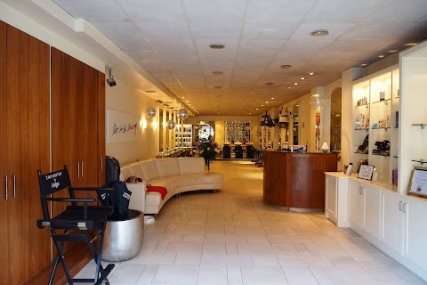 Helga Schworer Hair Salon