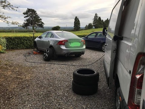 Limerick mobile tyres