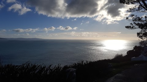 Dzogchen Beara Welcome Centre & Cafe