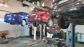 Warsztat Samochodowy Q Service Castrol Auto-Parts