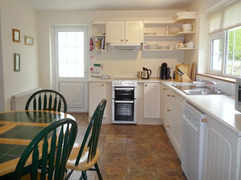 Trident Holiday Homes - Stone Cottage Kenmare