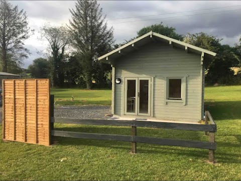 Bluebell Log Cabin