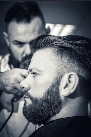 Premier Barbers (Pat Barry & Darran France)