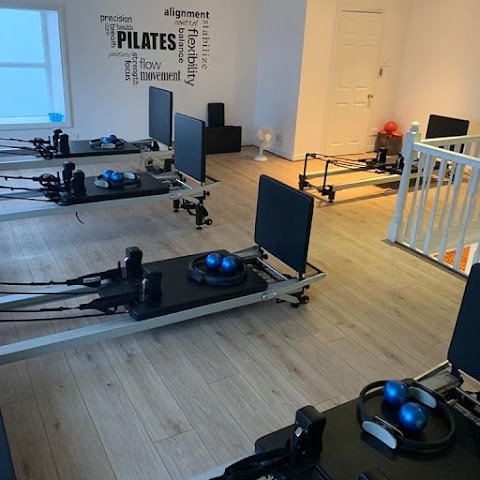 Laura's Pilates & Injury Therapy