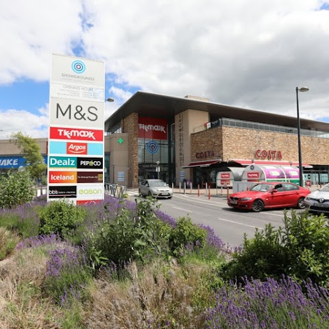 Showgrounds Shopping Centre