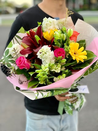 Fabulous-Flowers & Gifts