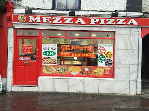 Mezza Pizza