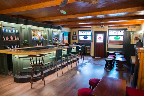 Paddy Mac's Holiday Bar