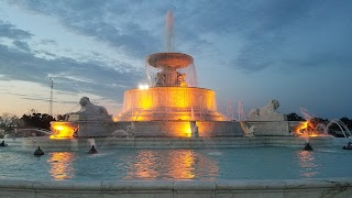 James Scott Memorial Fountain