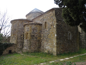 Monasterio de San Miguel de Cruïlles