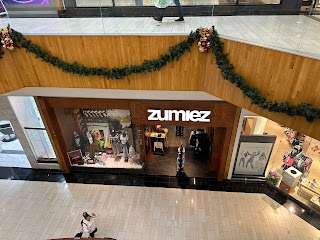 Zumiez