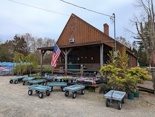 Pequot Plant Farm