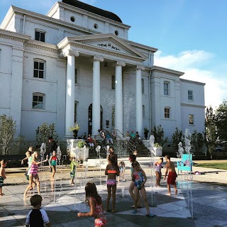 Splash Pad (Heritage Square)