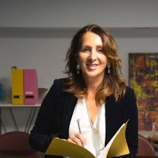 English speaking Lawyer | Consuelo Hernández