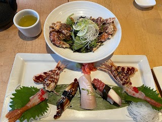 Jaku Sushi & Grill