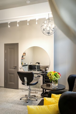 Phenix Salon Suites