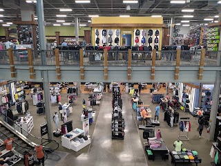 DICK'S Sporting Goods