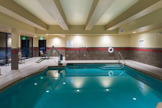 Holiday Inn Express Klamath - Redwood Ntl Park Area, an IHG Hotel