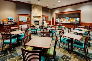 Holiday Inn Express & Suites Smithfield - Providence, an IHG Hotel