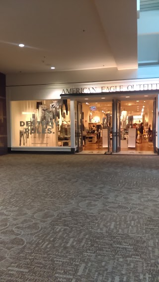 American Eagle Store