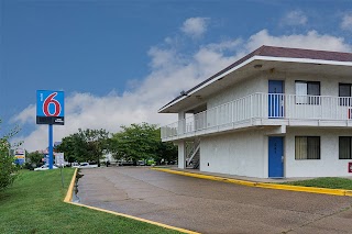 Motel 6 Fredericksburg, VA - North