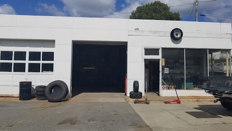 Pippin's Tire & Auto Services